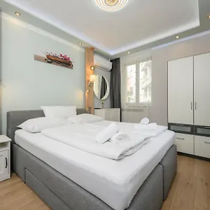 מלון דירות Elegance Palais Palffy, וינה